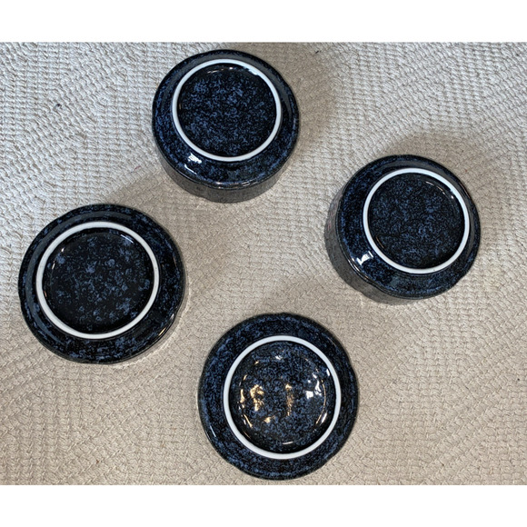 Vintage Beautiful Japanese Ceramic Textured Bowl With Hand Painted Flowers - Picture 2 of 5